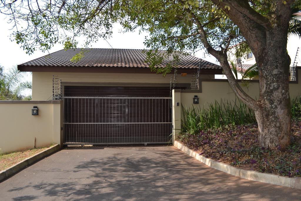 Villa Mahogany House - Solar Powered Ballito Exterior foto